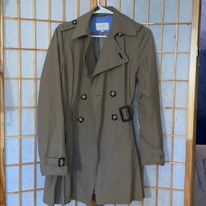 Laundry - Rain Coat